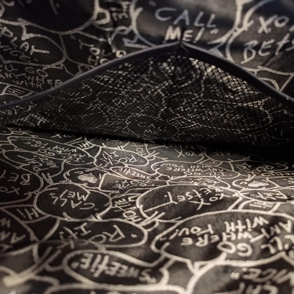 Betsey Johnson Sequined Laptop bag - Pink and Black FREE SHIPPING - Picture 3 of 4